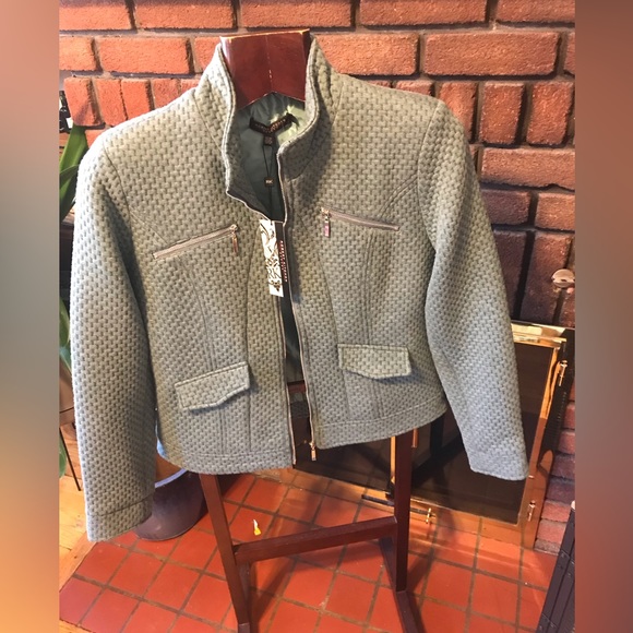 Brand new Robert Kitchen Canada wool isolated jacket size 8 - Picture 2 of 7